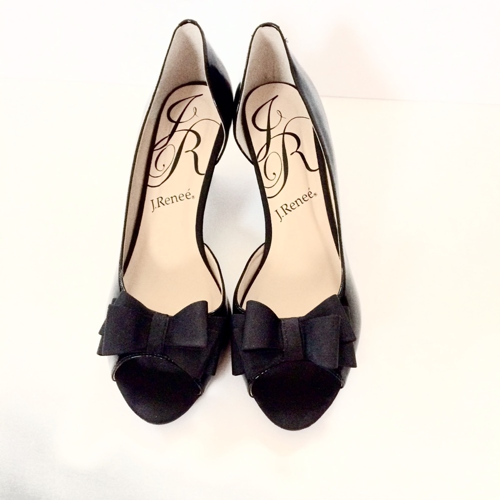 J RENEE CHRISSY BOW PEEP TOE WEDGE